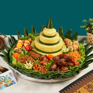Tumpeng Nasi Kuning Ukuran Medium Arungi Rasa Catering BSD Tangerang